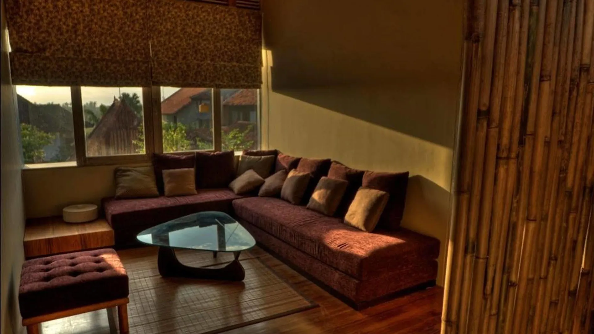The Grove Bumbak Villa Kuta