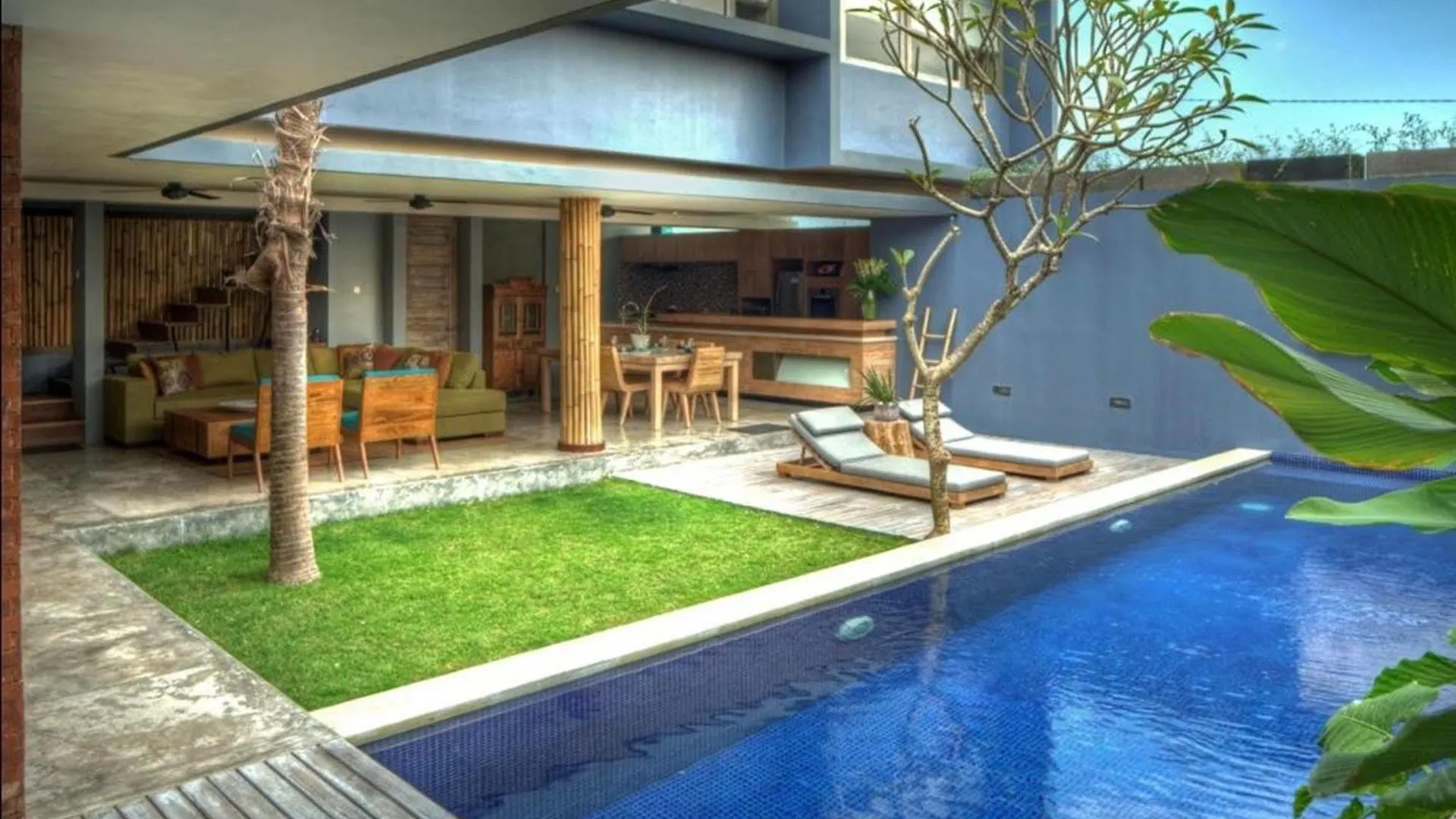 The Grove Bumbak Villa Kuta